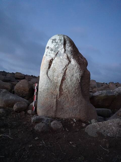 Expo 2023 - Menhir Qana Mabour - UniGe