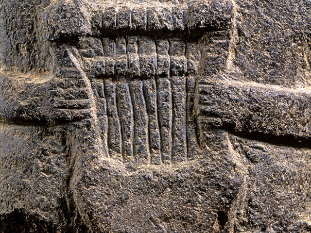 Atelier Jeune public : Gravure de menhir (Carhaix-Plouguer